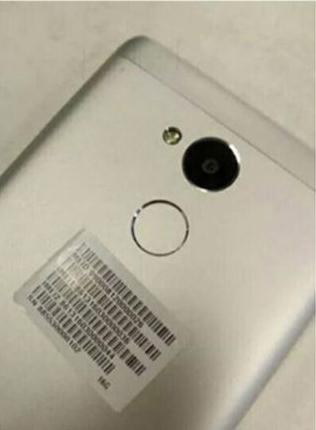 Le Xiaomi Redmi 4 se : se montre en photos