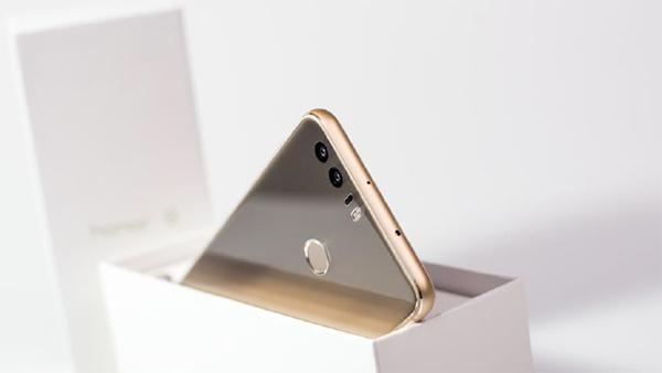Le Honor 8 Premium est disponible