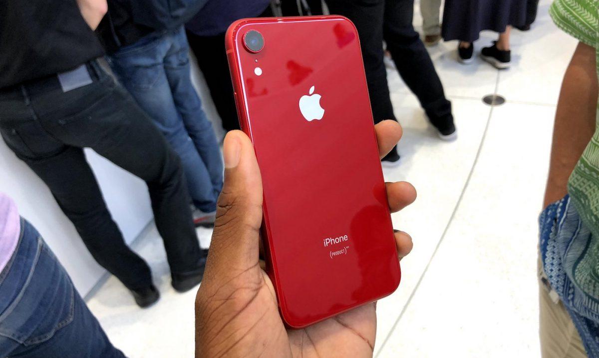 Apple réduit les rapports de la semaine dernière sur les baisses de production de l’iPhone XR