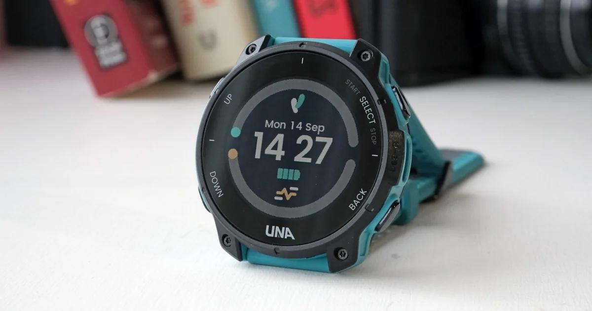 Test de la montre Una : la promesse du GPS modulaire