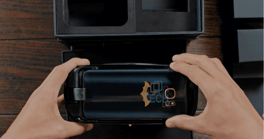 Samsung et fan de superheros dévoile le Galaxy S7 Edge édition Batman