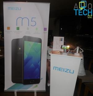 Matos Algérie dégaine son Meizu m5 lors de sa conférence de presse