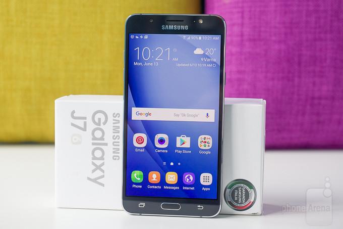Android Nougat 7.0 arrive pour le Galaxy J7 2016 en Algérie.