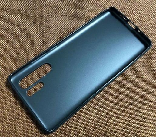 Étuis Huawei P30 et P30 Pro : Des caméras quadruples et de multiples flashs LED