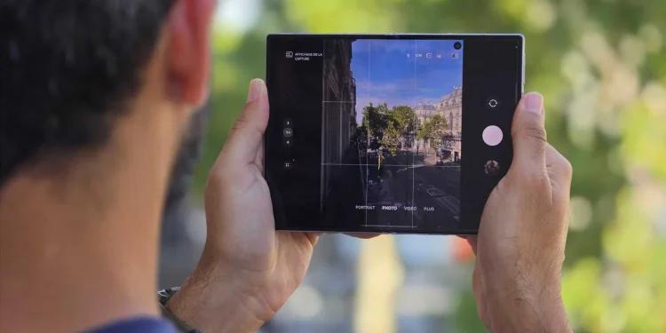 Samsung Galaxy Z Fold 8 : ce gros détail sur l’appareil photo qui va vous rendre fou