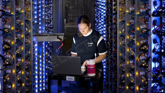Algérie Télécom compte installer un data center à Lakhdaria ! 1 google-data-center