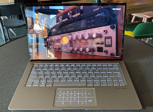 Asus Zenbook - Du Borderless sur bureau 2 asuszenbook18ifa0vlad5