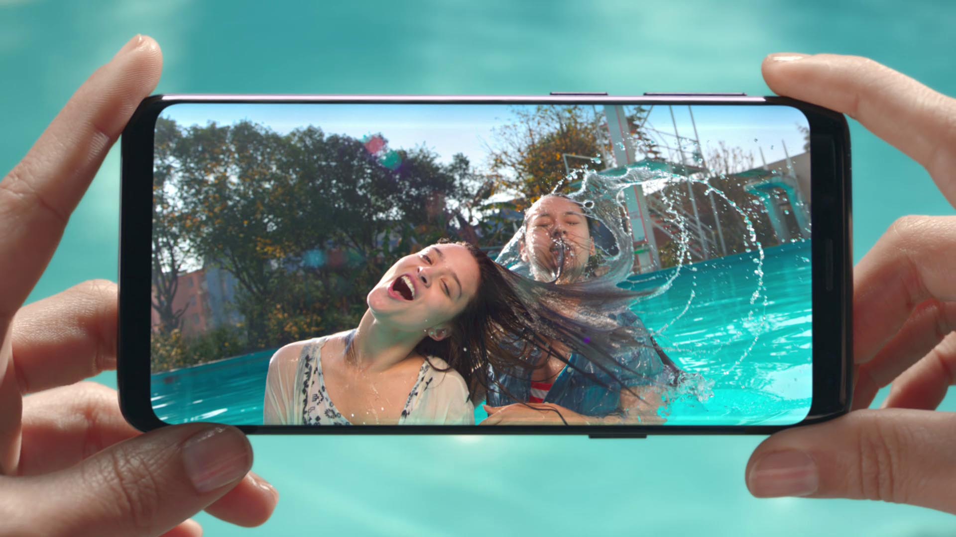 Samsung - Super Slow-Motion et AR Emojis débarquent sur le Galaxy S8 6 Super Slow Mo