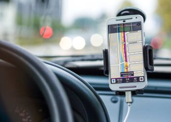À partir du 1er novembre, Waze, Coyote et TomTom n’afficheront plus certains contrôles de police