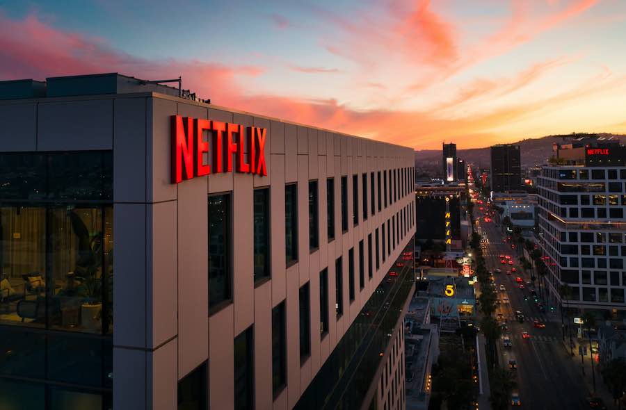 Microsoft et Netflix se sont associés pour proposer un abonnement à la publicité 3 Microsoft et Netflix collaboreront sur le volet publicitaire de l'abonnement
