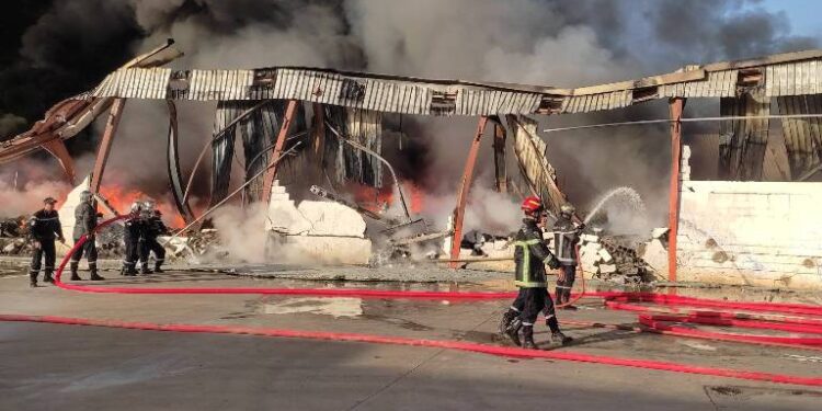 Une explosion suivie d’un incendie à l’usine RAYLAN