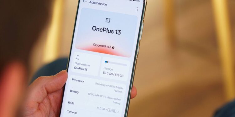 OnePlus 13 Mise a jour : reçoit une nouvelle update avec des améliorations pour Gemini Nano et la caméra