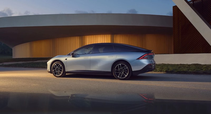 La marque de voiture électrique chinoise Xpeng prévoit une forte diminution des prix 4 La marque de voiture électrique chinoise Xpeng g7
