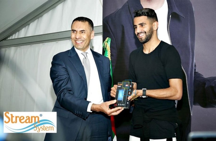 Stream System : Féliciter son ambassadeur Riyad MAHREZ