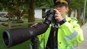 La technologie photographique : La police canadienne joue aux paparazzis