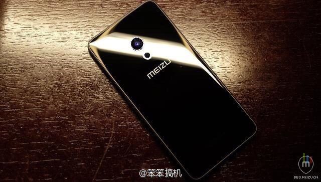 Meizu Pro 7 : Bientôt un mobile format XXL