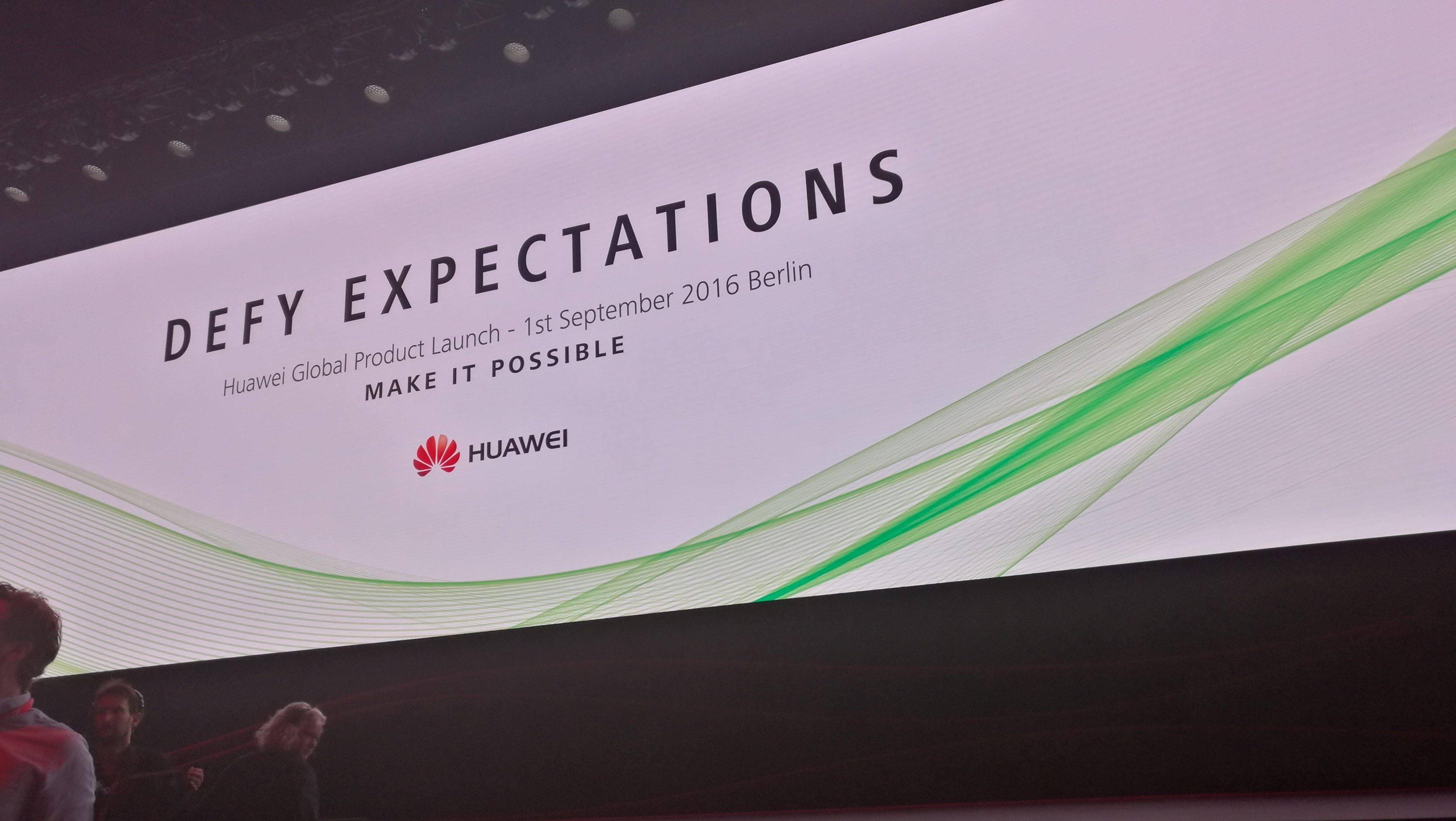 (IFA 2016) Huawei Nova et Nova Plus : deux appareils qui pourraient cibler le public féminin