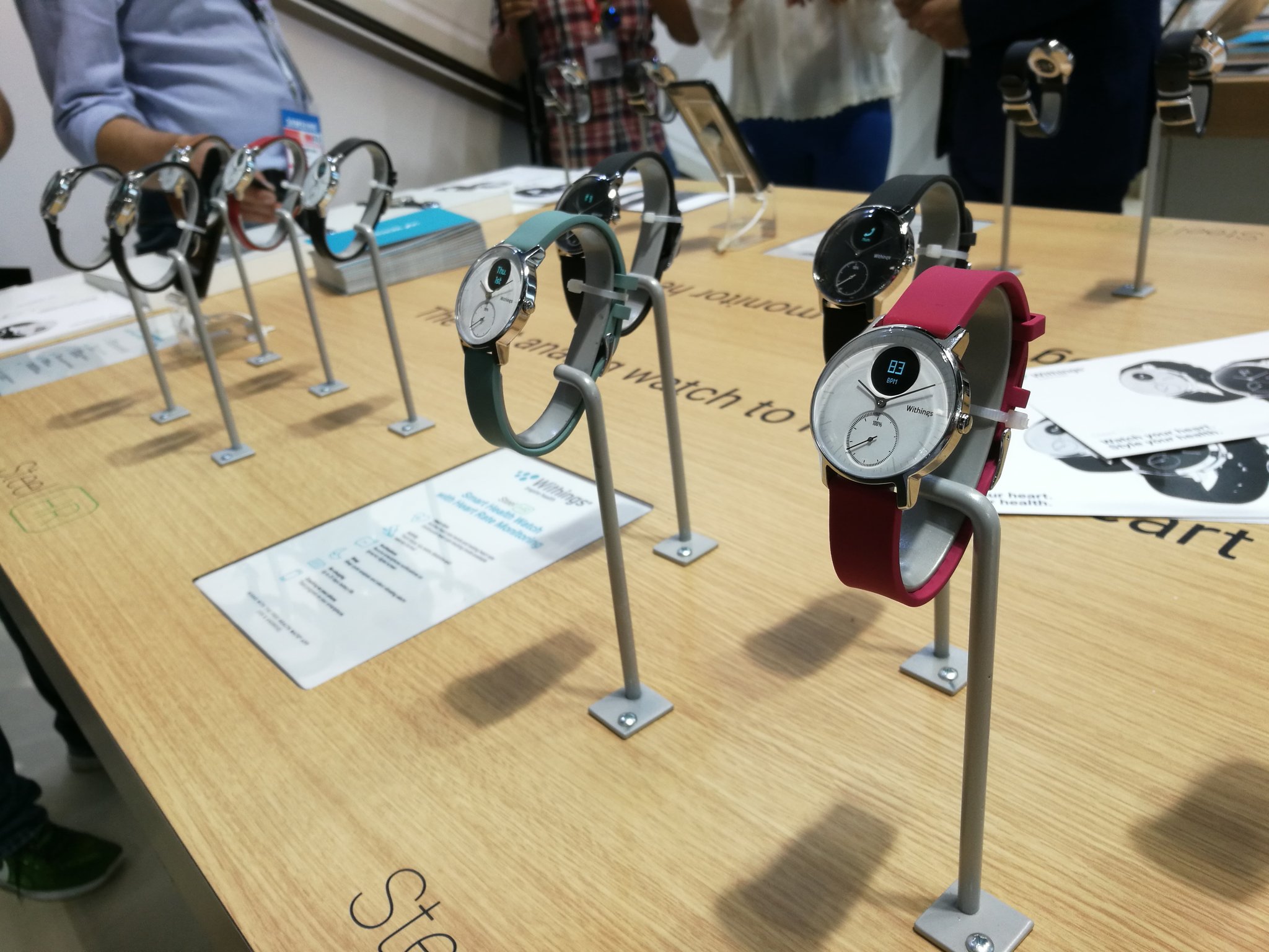 (IFA 2016) Withings introduit sa nouvelle montre, la Steel HR