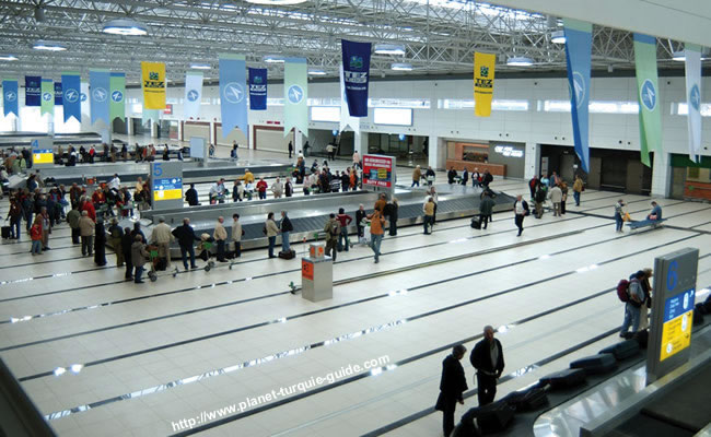 Wifox : Connaitre les mots de passe des hotspots Wi-Fi des aéroports dans le monde