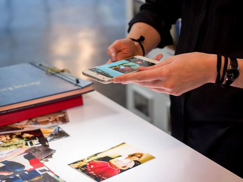 Google PhotoScan : une application capable de numériser vos vieux clichés