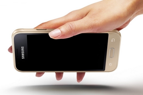 Samsung Galaxy J1 Mini Prime : Petit par la taille mais pas par l’élégance