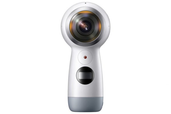 Gear 360 : Samsung dévoile une nouvelle Cam à 360° en 4K
