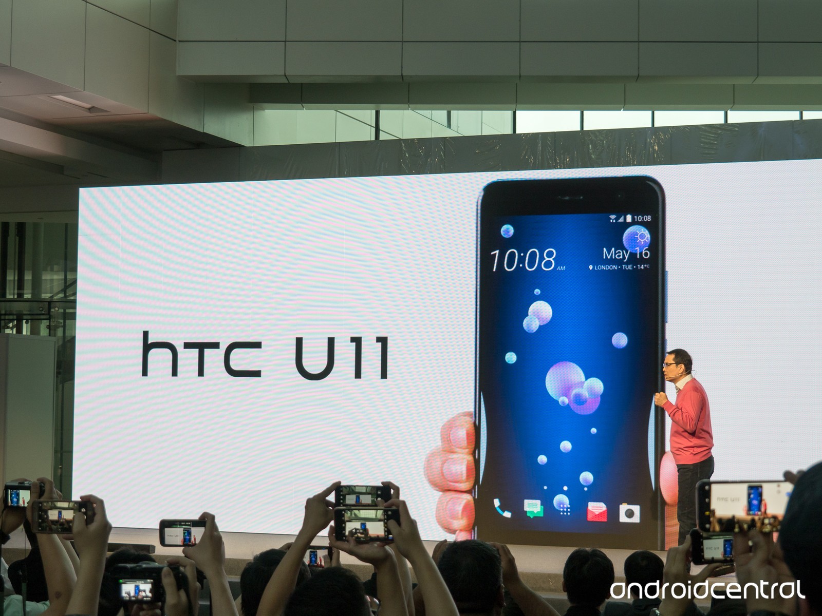 HTC dévoile en video le U11, un smartphone haut de gamme sensibles à la pression
