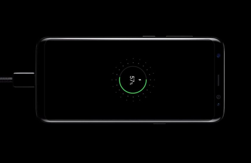 Un bug provoque l&rsquo;activation de l&rsquo;écran Galaxy S8 au cours de la charge