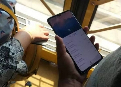 Huawei Mate 20X : Nouvelles photos avant son lancement
