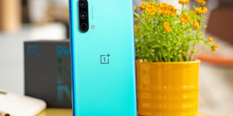 OnePlus Nord CE 5G reçoit une nouvelle mise à jour avec des corrections pour l&rsquo;appareil photo