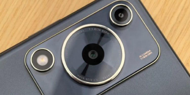 Des images réelles du Huawei Enjoy 70 ont fait surface en ligne