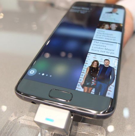 Galaxy S8 : pourrait être lancé plus tôt que prévu 2 galaxy s7 1