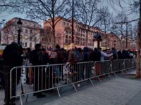 Xiaomi ouvre aujourd'hui son plus grand Mi Store européen à Paris, les fans ont commencé à faire la queue 4 mi store paris 03