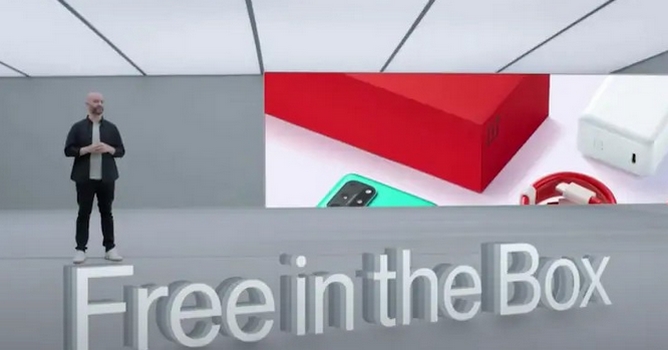 Samsung, Xiaomi et OnePlus se sont moqués de Apple pour avoir retiré l'adaptateur iPhone 1 Samsung, Xiaomi et OnePlus se sont moqués de Apple pour avoir retiré l’adaptateur iPhone