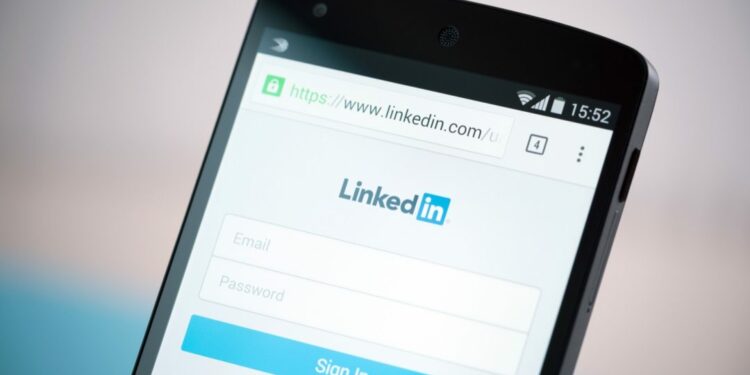 LinkedIn : Méfiez-vous de cette arnaque visant à dérober vos données 1 LinkedIn : Méfiez-vous de cette arnaque visant à dérober vos données